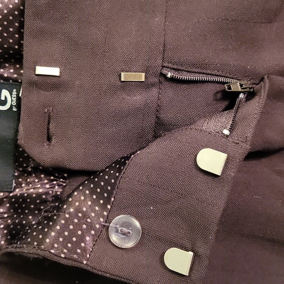 Guess 3 Piece Pants, Shorts, Jacket. Small - Picture 15 of 16